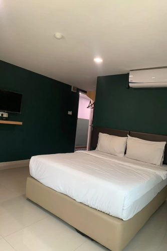 Double Suite