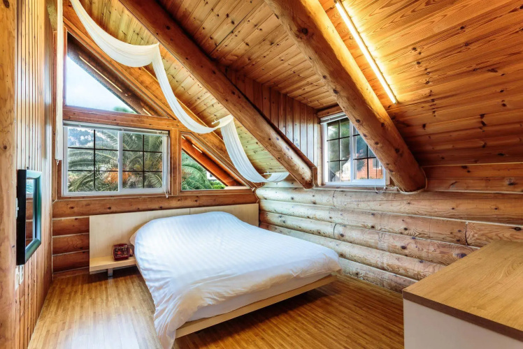 Ocean Log Pension