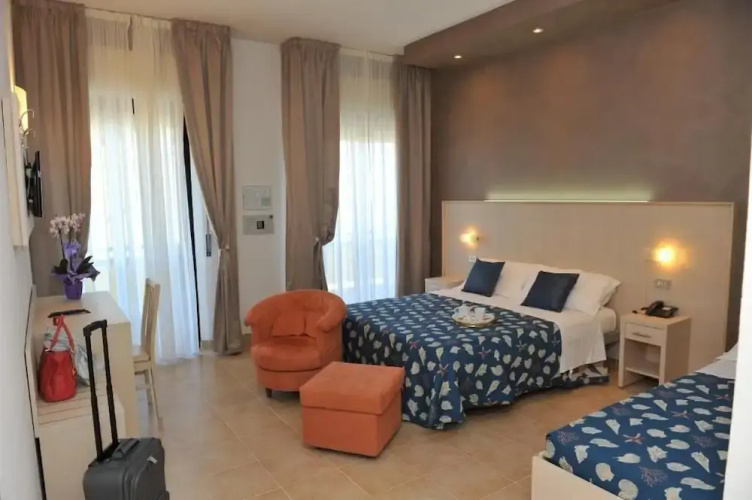 Hotel Mimosa