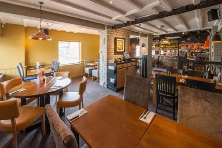 Premier Inn Gloucester (little Witcombe)
