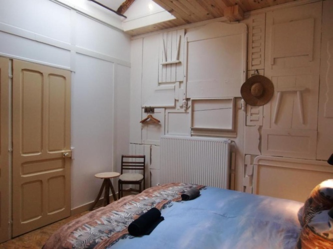3 Bedrooms Apartment