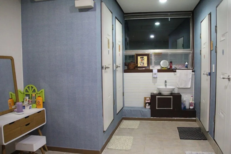 Backpacker's House - Hostel
