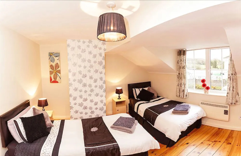 No 20 Killarney Holiday Village