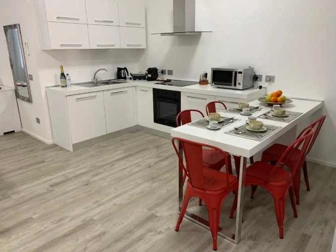 1 Bedroom Apartment