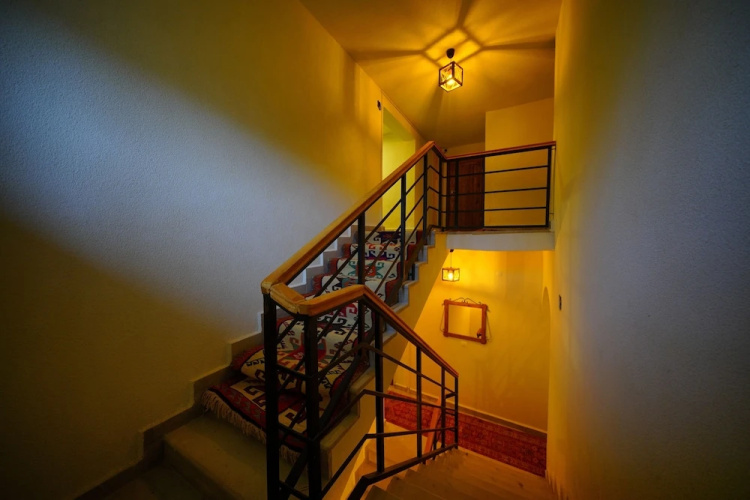 Ayaz Stone House