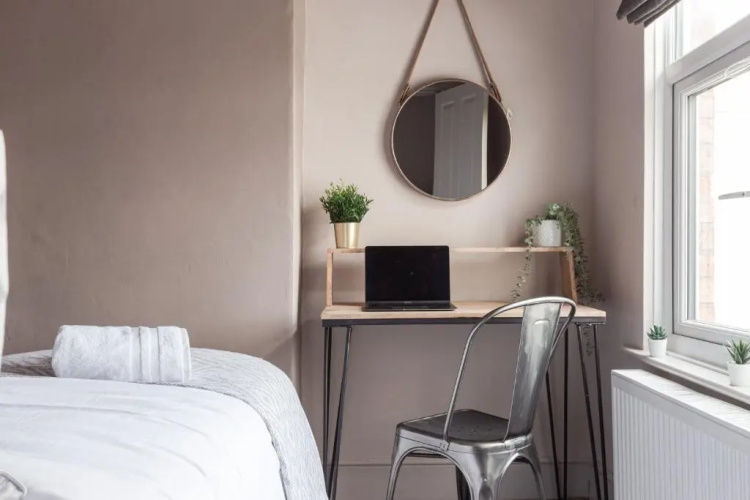 Oadby Townhouse