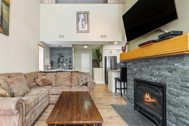 Blue Mountain, 2BR, Slopeside-Chateau Ridge