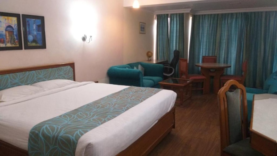 Deluxe Double Suite
