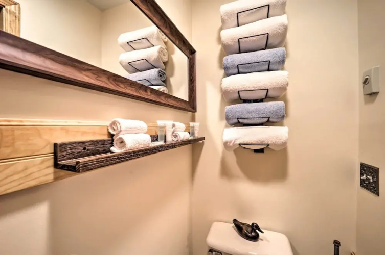 Steps to Beech Mountain Resort: Cozy Getaway