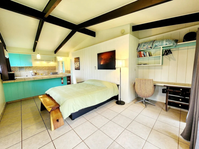 Arnott's Lodge