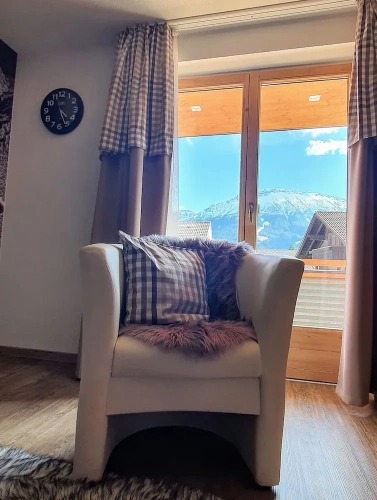 1 Bedroom Standard room with mountain view