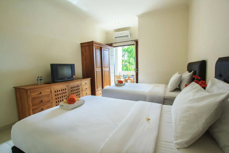 Ivanka Airport Inn