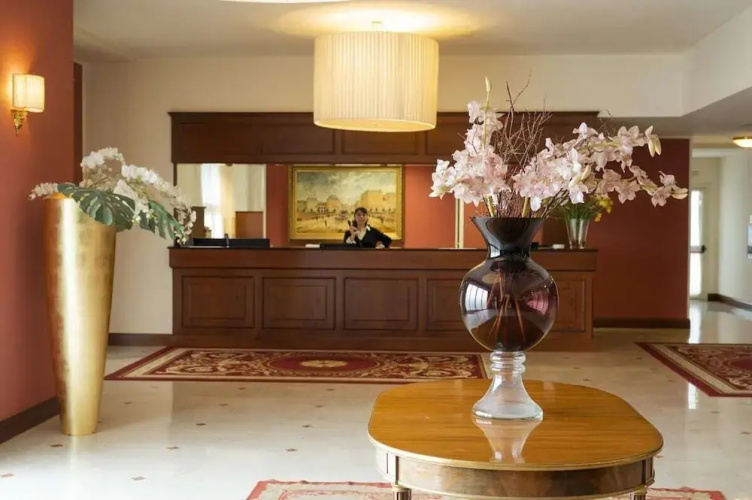 Hotel Maxim