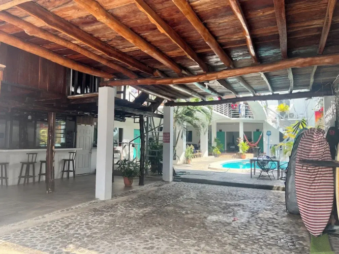 vaquerosurflodge