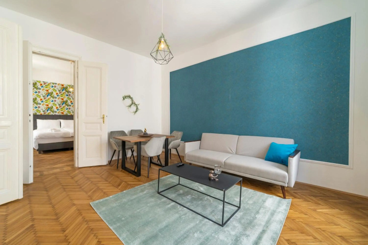 Generous Apartment next to the Mariahilferstraße