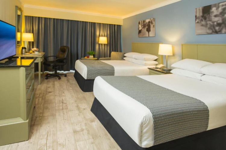 Standard Quadruple room