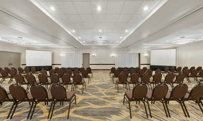 Embassy Suites by Hilton Milwaukee Brookfield photo 26