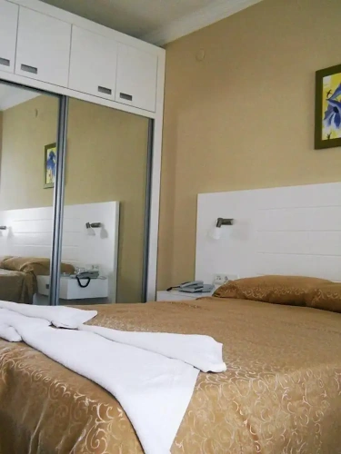 Standard Triple room with balcony