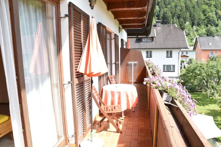1 Bedroom Apartment with balcony