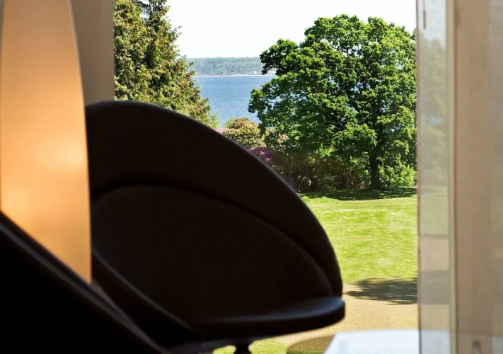 Standard Double room with view