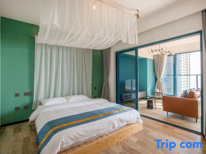 2 Bedrooms Family Suite with sea view
