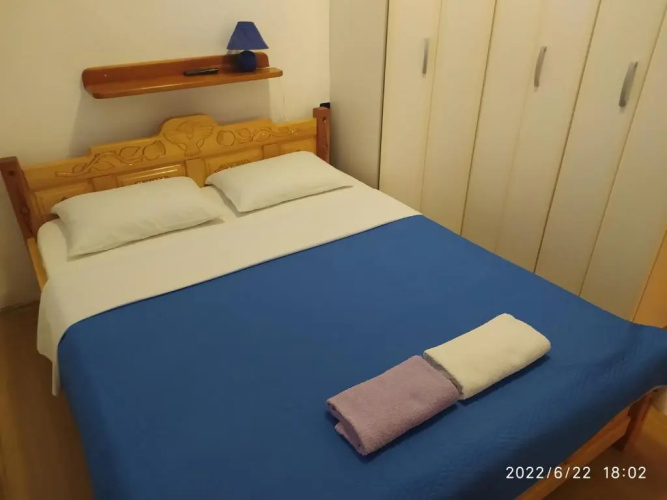 Apartment Ante