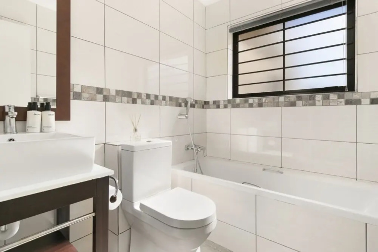 Laguna Beach B8