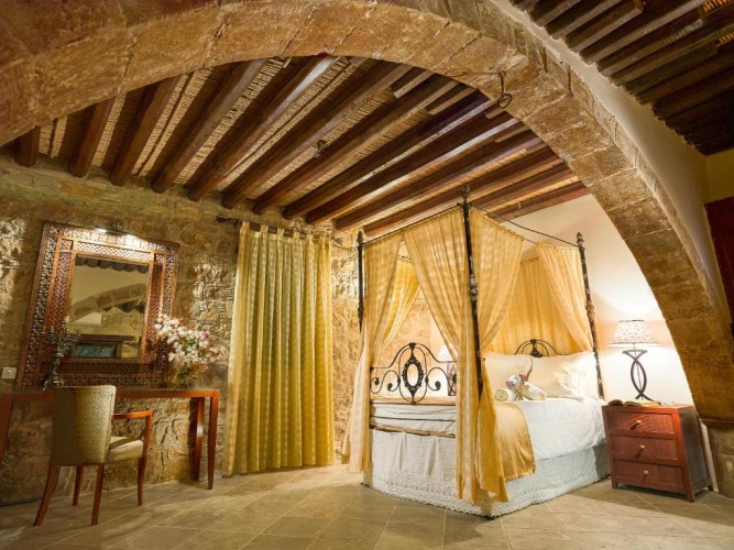 Luxury Suite with balcony and with view