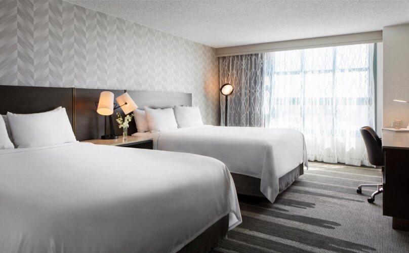 Renaissance Los Angeles Airport HotelOver view