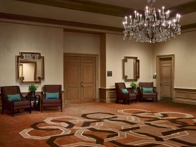 Royal Sonesta Harbor Court Baltimore photo 20