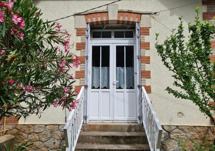 1 Bedroom Cottage