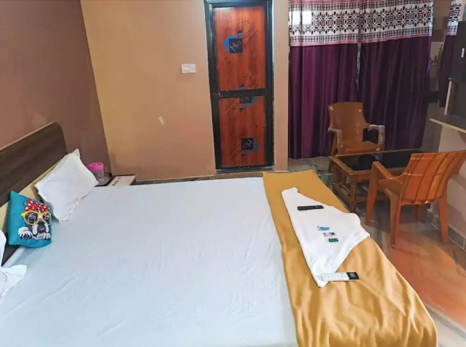 Hotel Aadhya Beach Resort Puri