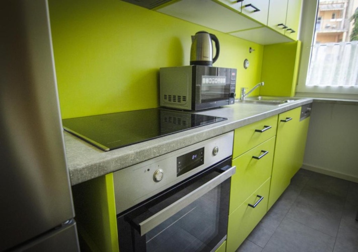 3 Bedrooms Apartment