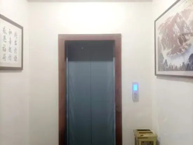Junde Hotel