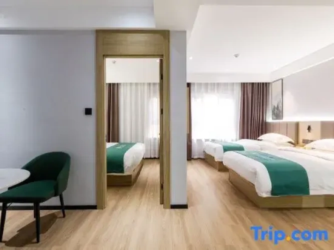 Superior Suite