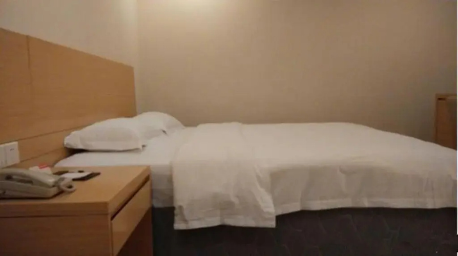 Wuzhan Business Hotel