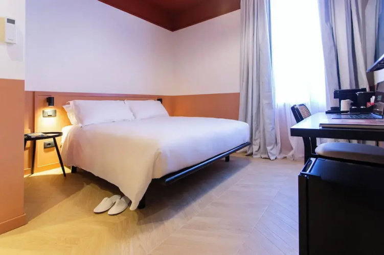 Saint Suites
