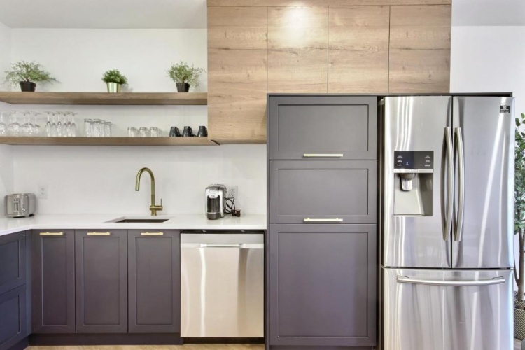 3 Bedrooms Apartment