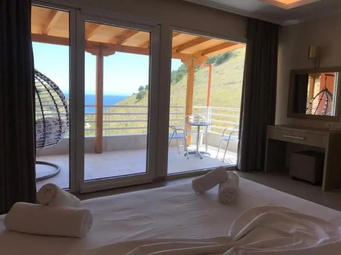 Karos Hotel Llaman
