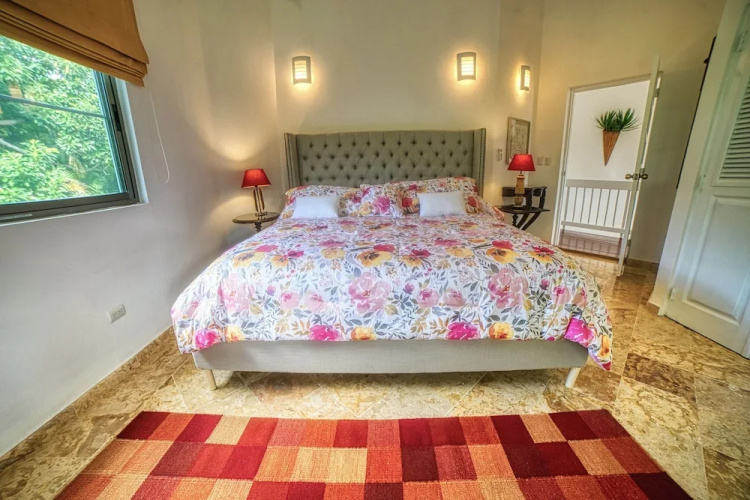 Private Two-Storey Villa with Pool