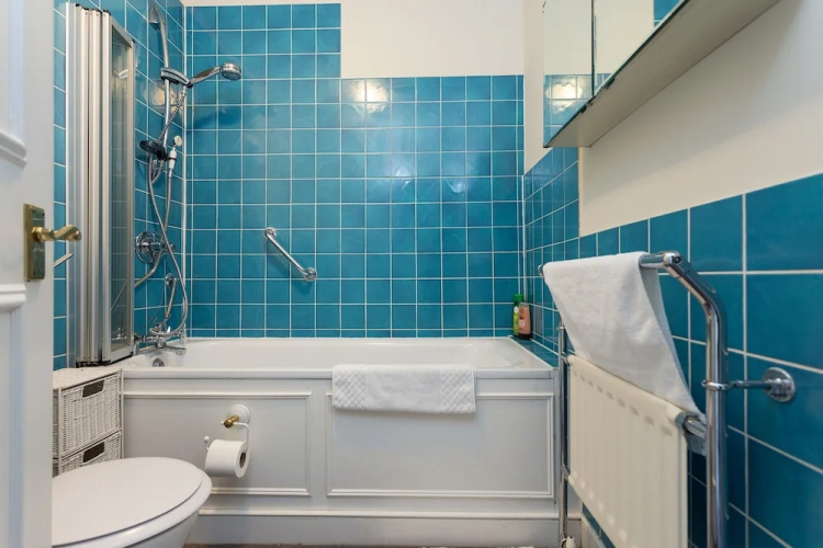 2 Bedroom Apartment In Knightsbridge