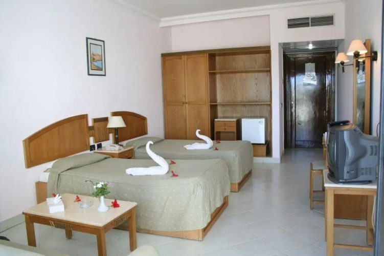 Karma Hotel