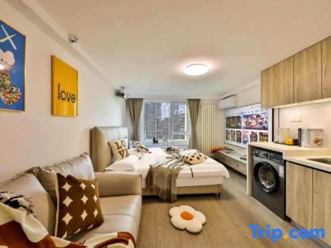 Standard Double room with city view