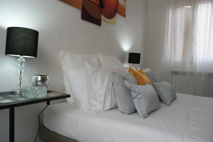 4-Tourist House Bologna-Studio