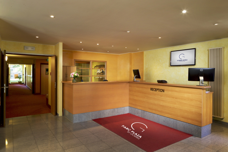 Hotel Parc Plaza