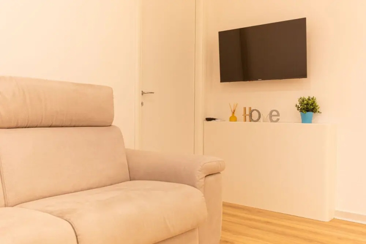 Debora's Flat