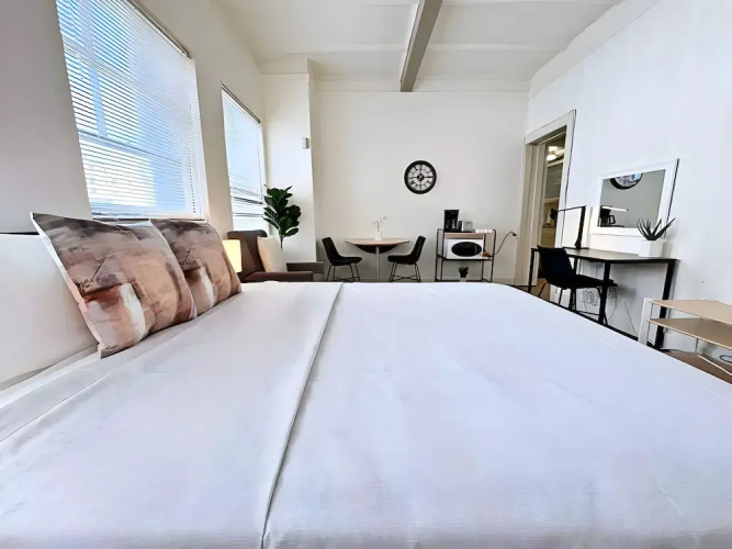 Studio in Gold Coast - SP 1204