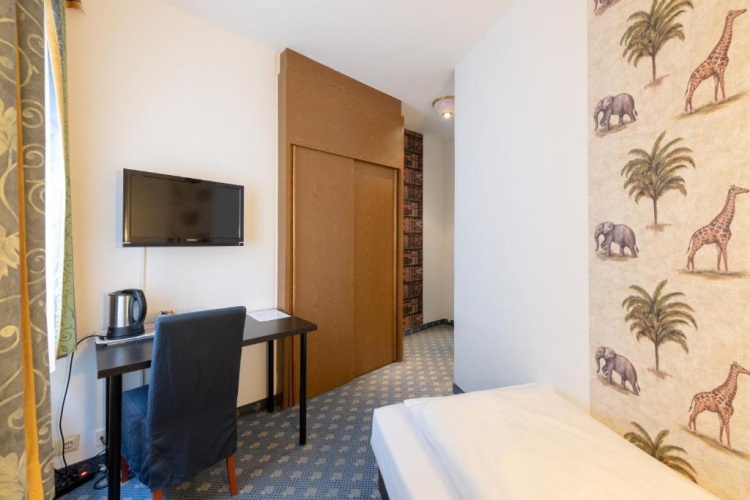 Single room