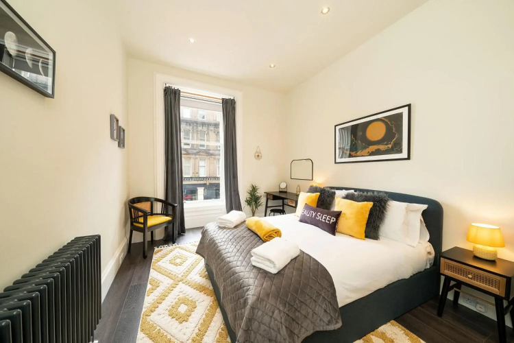 Cordis Apartment