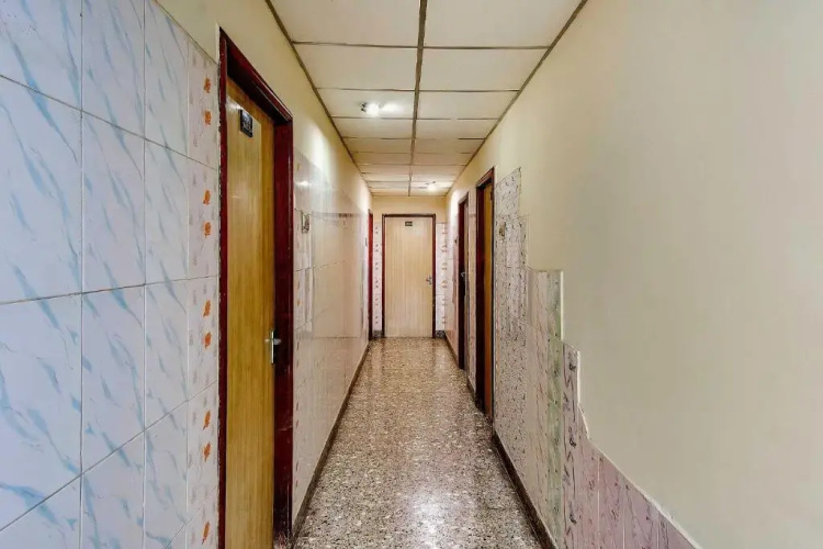SPOT ON 65711 Hotel New Aiswarya